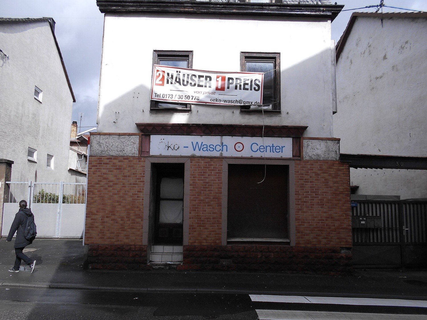 Leerstehendes Ladenlokal für die Umnutzung zu Wohnraum